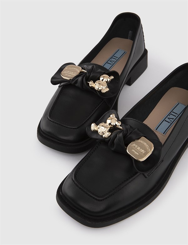 Daylan Black Leather Women's Loafer
