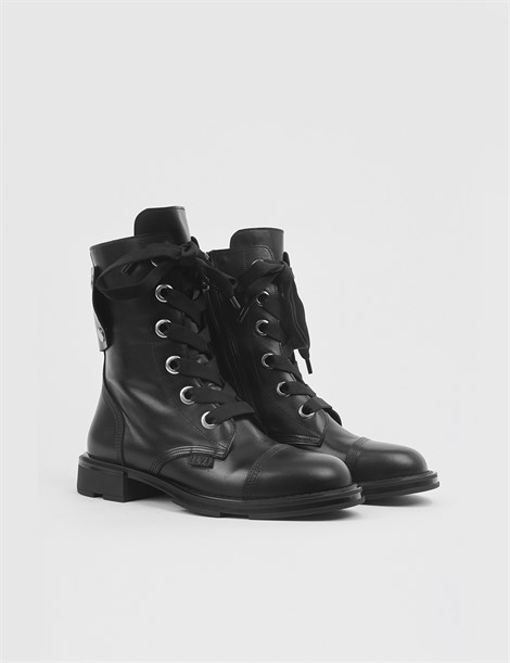 Dazy Black Leather Women's Boot