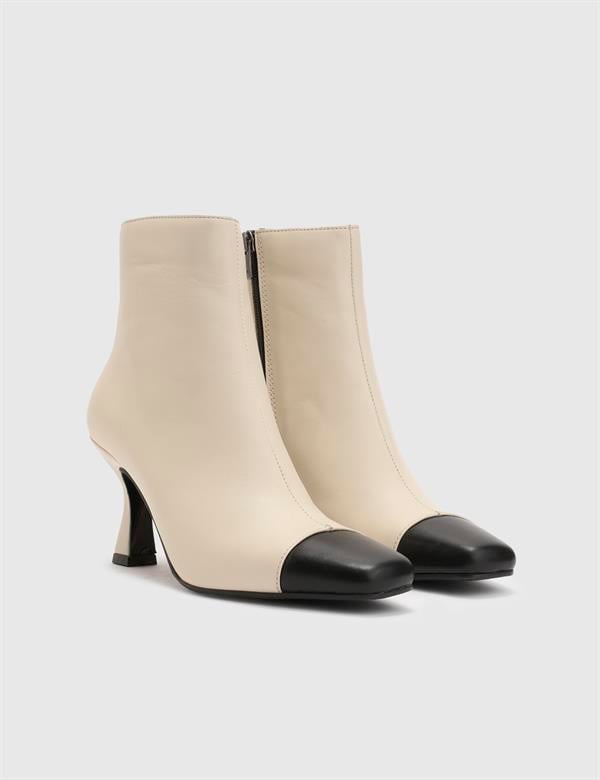 Efisio Black Leather Women's Heeled Boot