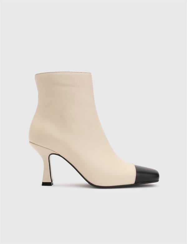 Efisio Black Leather Women's Heeled Boot
