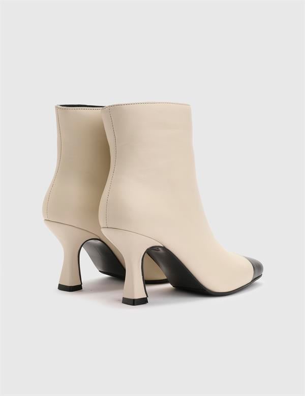 Efisio Black Leather Women's Heeled Boot