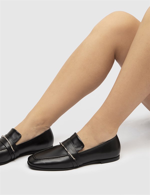 Goin Black Leather Women's Moccasin