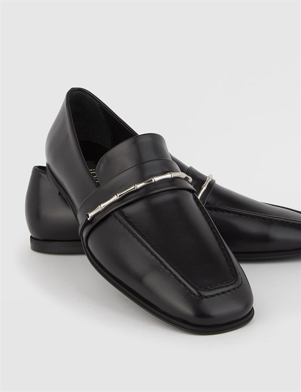 Goin Black Leather Women's Moccasin