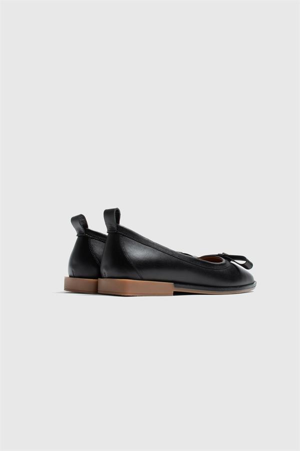 Haas Black Leather Women's Ballerina