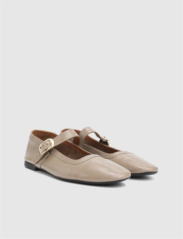 Kaori Dark Mink Wrinkled Patent Leather Women's Loafer