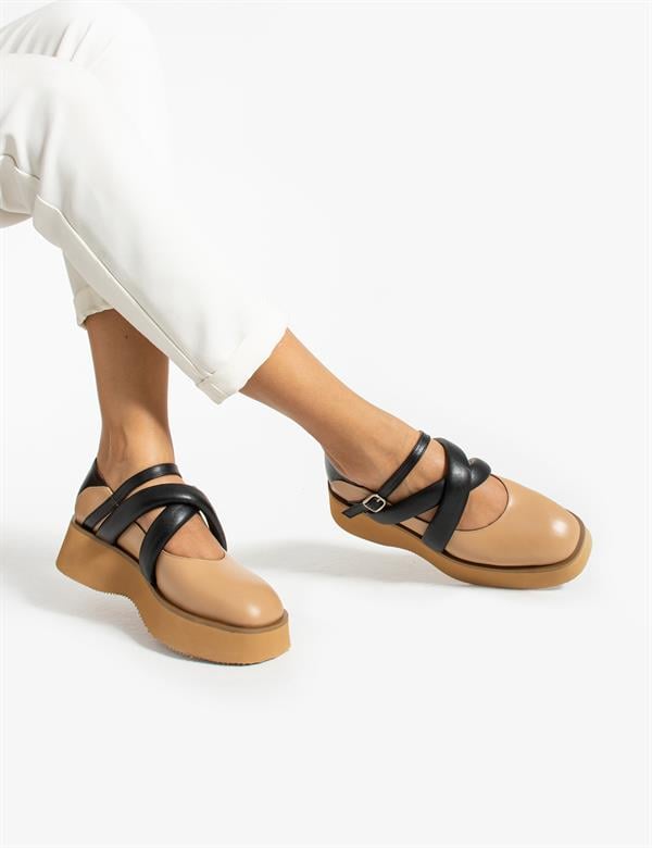 Lean Saddle Brown-Black Leather Women's Oxford