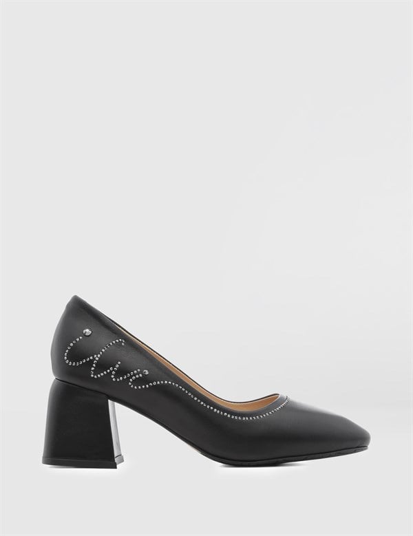 Lola Black Leather Women's Pump
