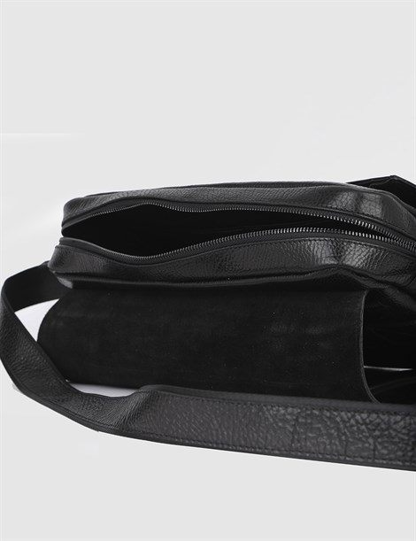 Mave Black Leather Men's Shoulder Bag