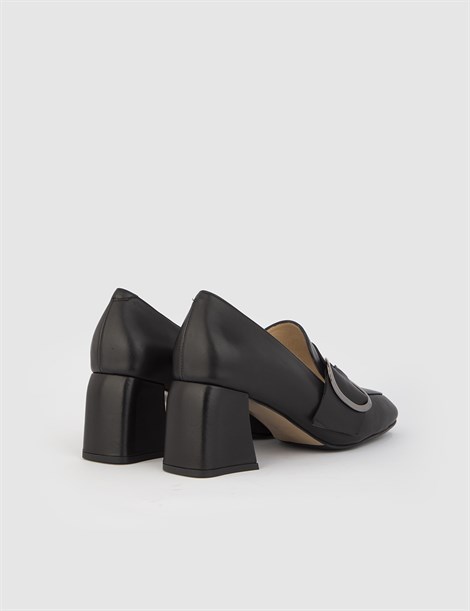 Mera Black Crocodile Leather Women's Pump