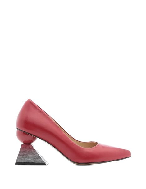 Nikol Women's Pump Red Leather