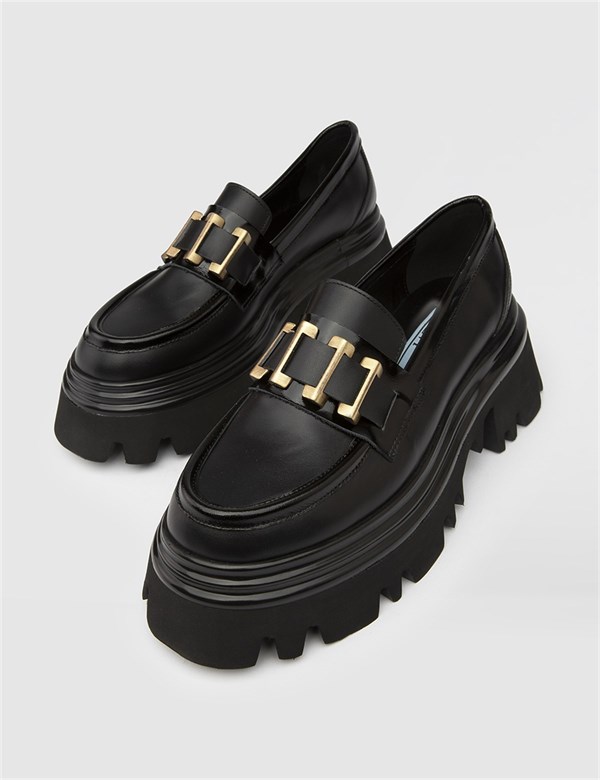Onta Black Patent Leather Women's Loafer