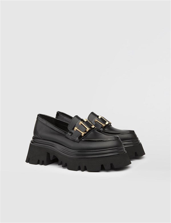 Onta Black Patent Leather Women's Loafer