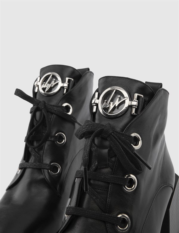 Rosvita Black Leather Women's Heeled Boot