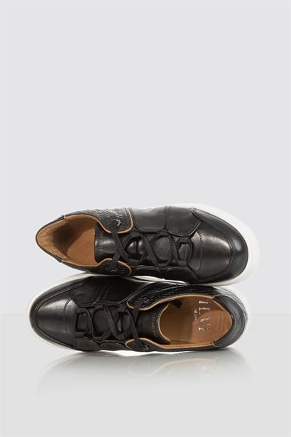Bernard Men's Sneaker Black Leather