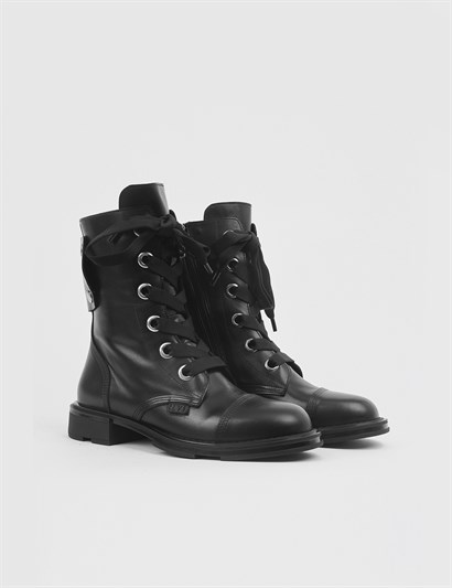Dazy Black Leather Women's Boot