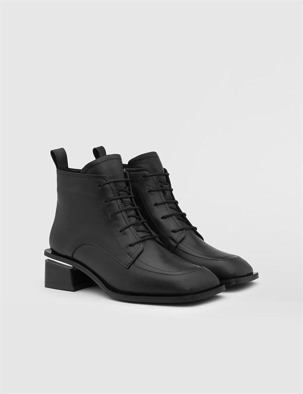 Ebba Black Leather Women's Heeled Boot