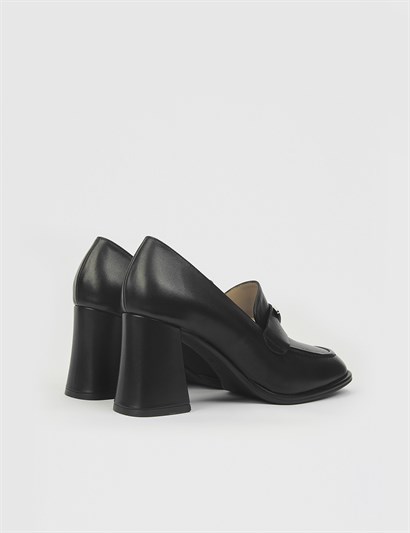 Faret Black Leather Women's Pump