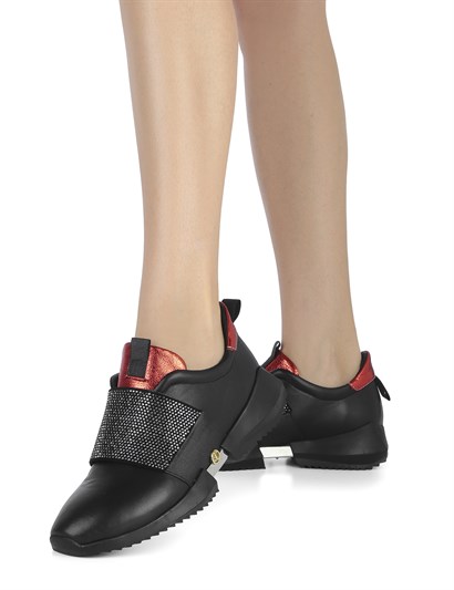 Hoho Women's Sneaker Black Leather