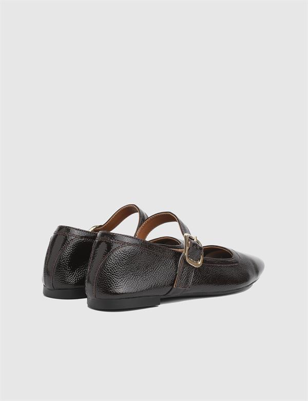 Kaori Brown Wrinkled Patent Leather Women's Loafer