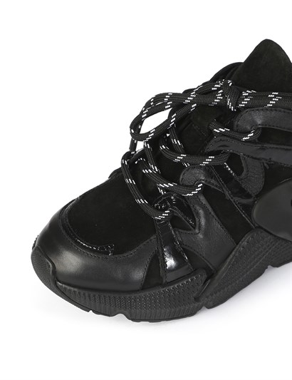 Kliti Women's Sneaker Black Leather