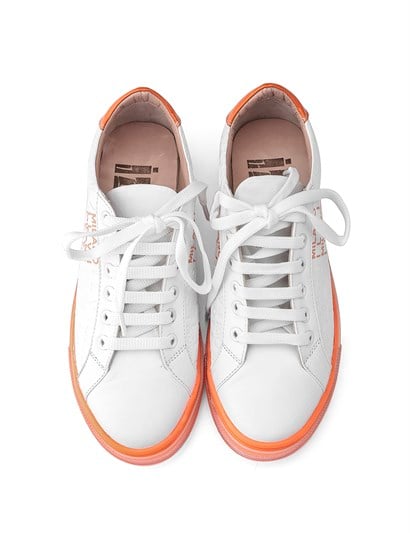 Nezz Women's Sneaker Orange Leather