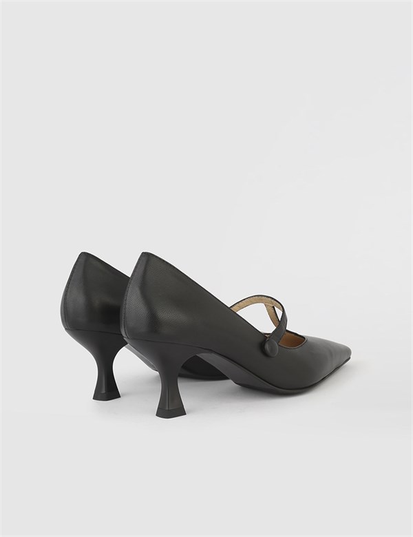 Nicolette Black Leather Women's Pump