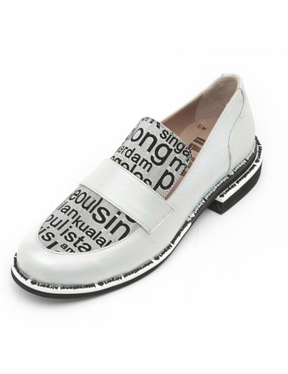 Porto Women's Moccasin Metallic Silver Hologram