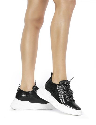 Ren Sneaker Black Print