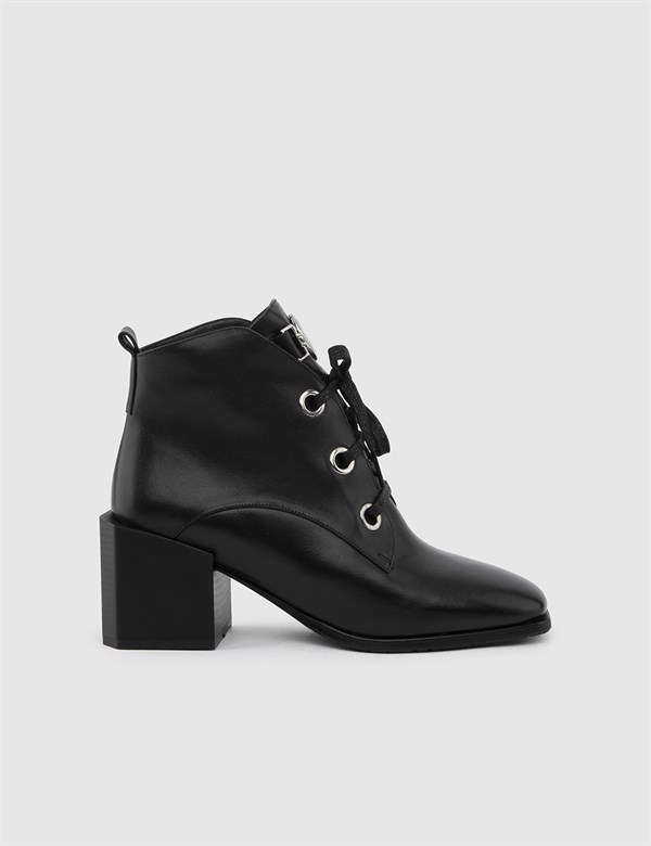 Rosvita Black Leather Women's Heeled Boot