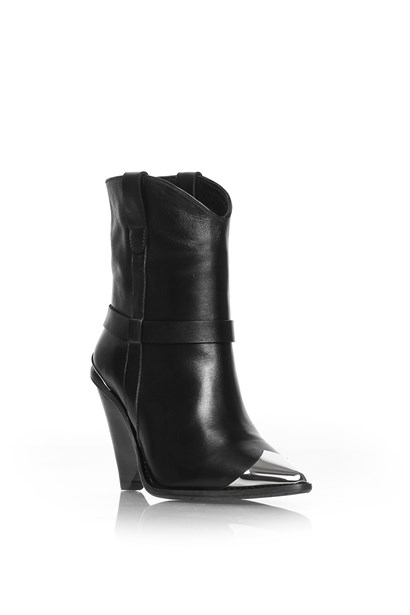 Wow Women's Boot Black Leather