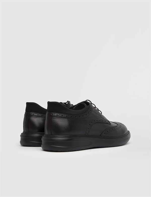 Tienen Antique Black Leather Men's Daily Shoe