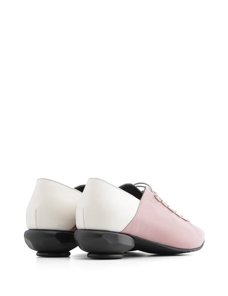 Wella Women's Moccasin Powder Pink-White Leather