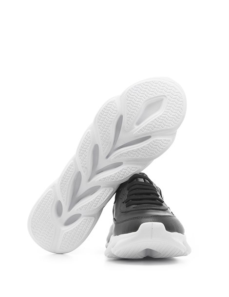 Wow Men's Sneaker Black Leather