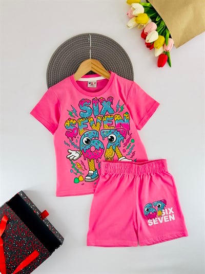 2028-13 Six Seven Yazılı Kız Çocuk Şortlu Takım-PEMBE