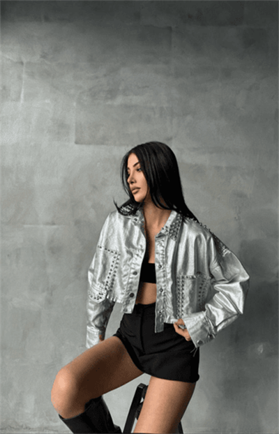 Metal Taşlı Crop Ceket