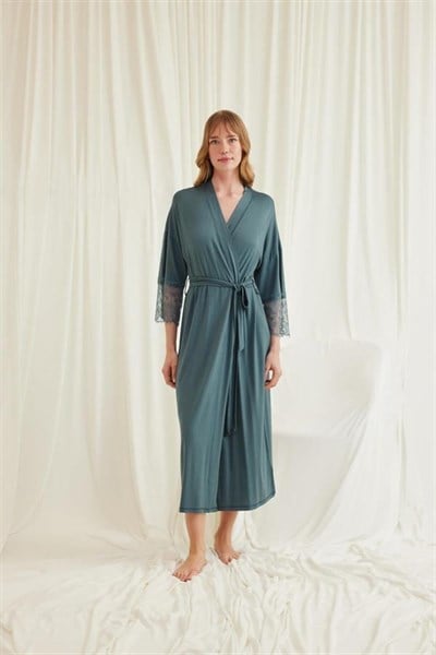 Arias Closet Dantelli ve Kuşaklı Sabahlık