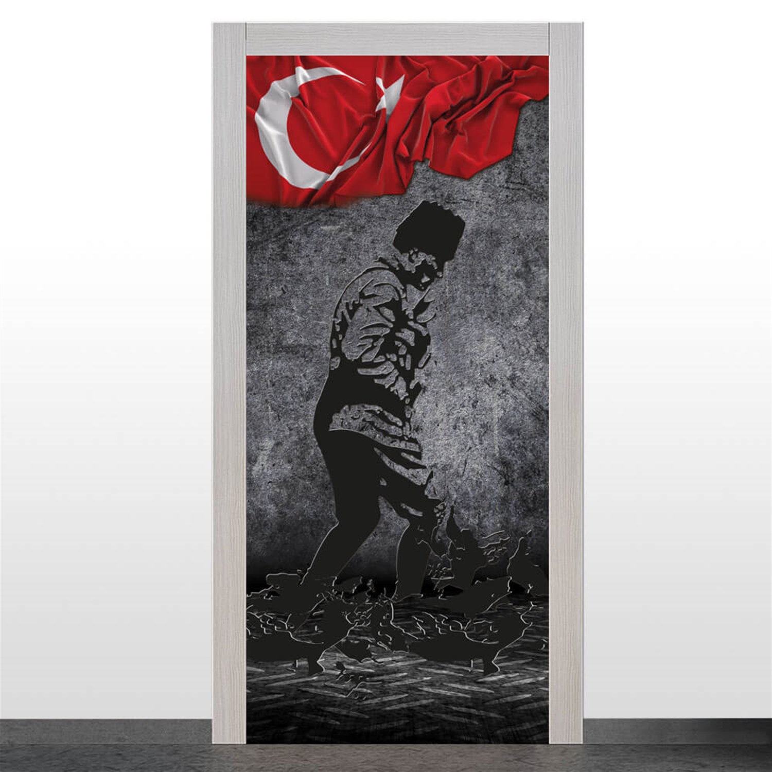 Atatürk ve Bayrak Kapı Giydirme