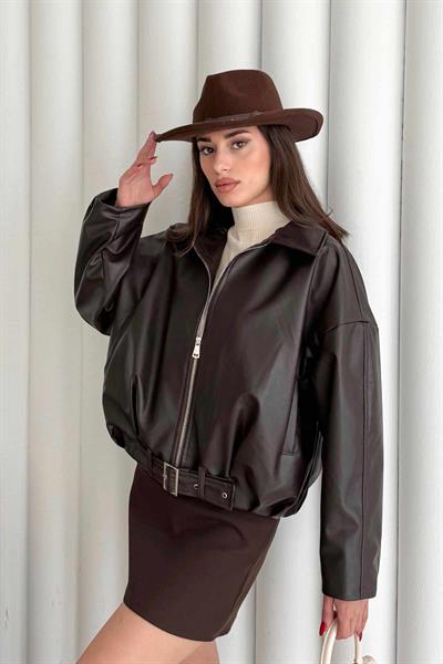 Oversize Kemer Detaylı Deri Bomber Ceket