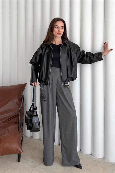 Oversize Kemer Detaylı Siyah Deri Bomber Ceket