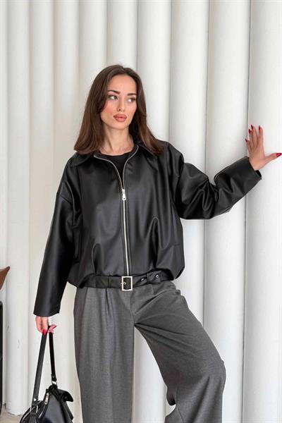 Oversize Kemer Detaylı Siyah Deri Bomber Ceket