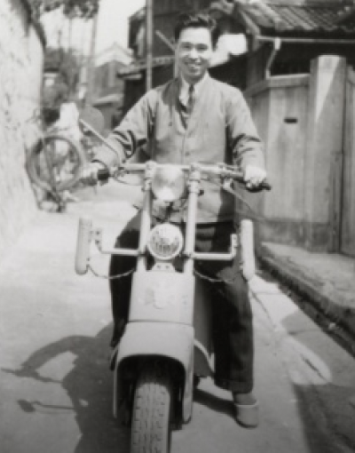 1949