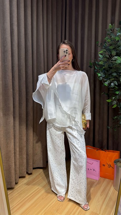 BEYAZ PELERİN MODEL TÜL BLUZ