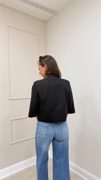 DİK YAKA CROP KETEN CEKET-SİYAH