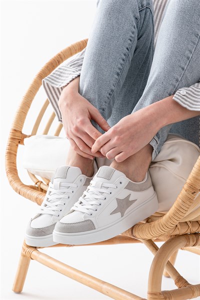 Kadın Günlük Beyaz Sneaker Bağcıklı Rahat Spor Ayakkabı
