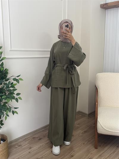 Camel Pantolonlu Takım | Yeşil