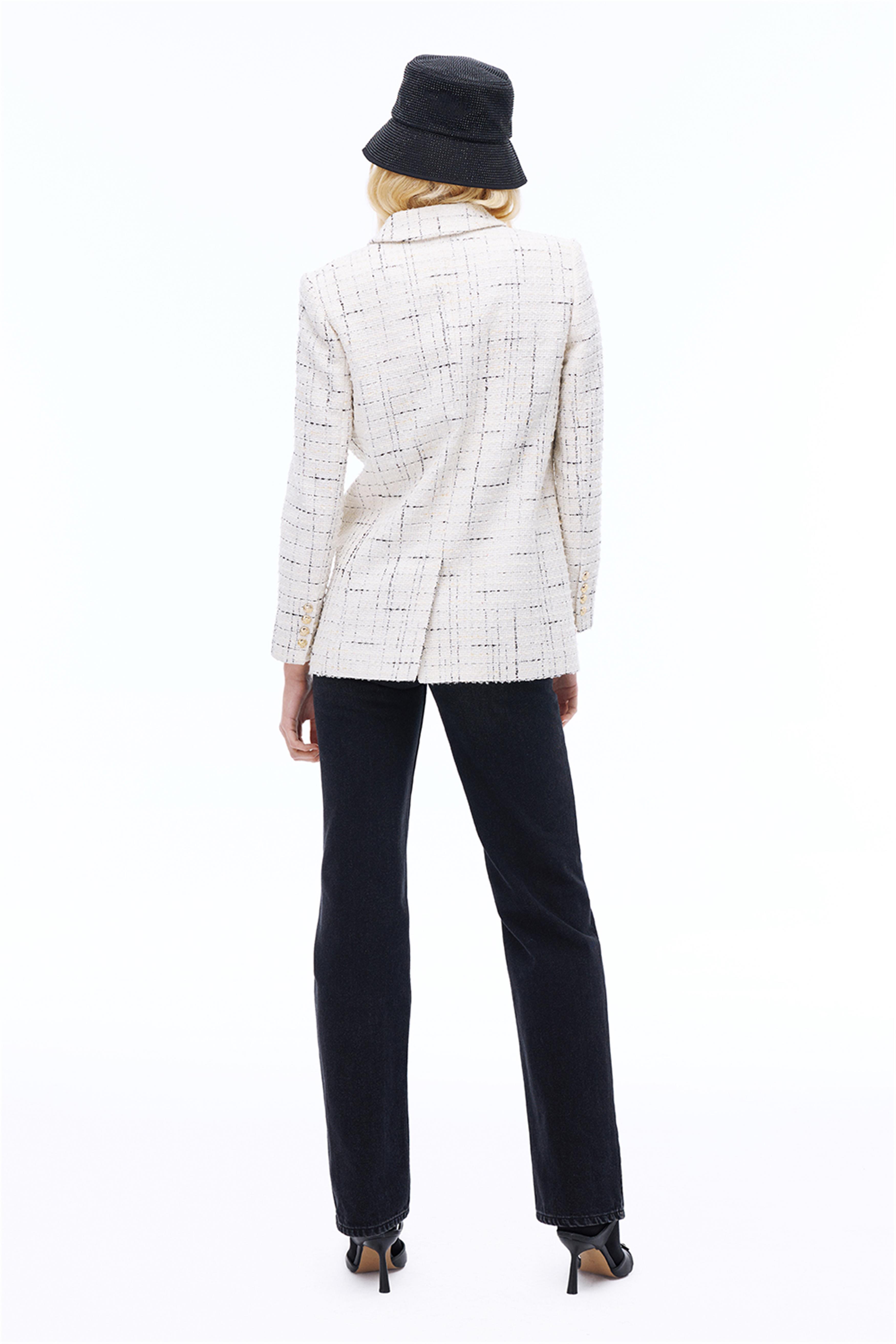 Fancy Regular Fit Standart Boy Takma Kol Ceket Yaka Ekru Renk Kadın Ceket · 6