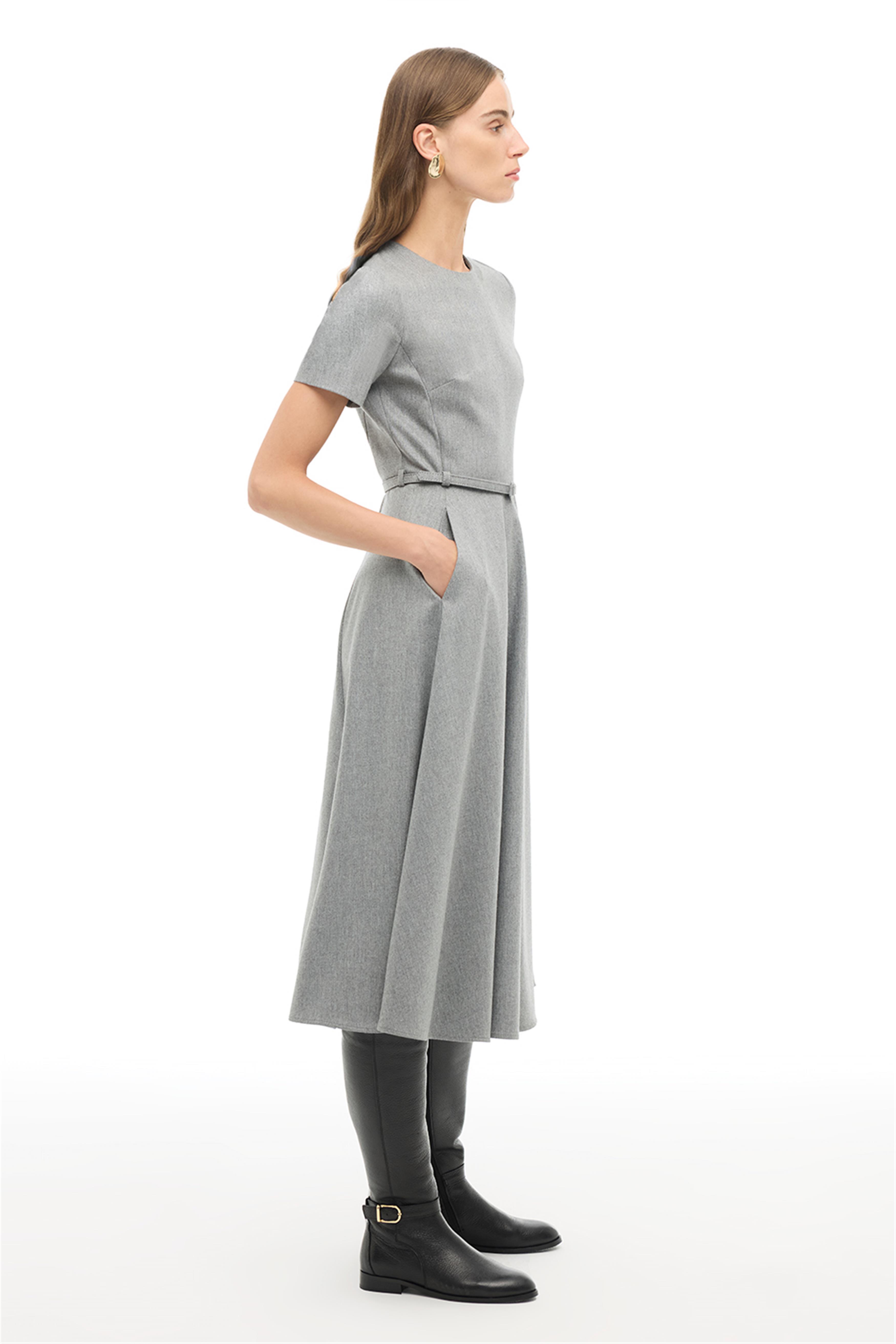 Gri Slim Fit Midi Elbise · 2