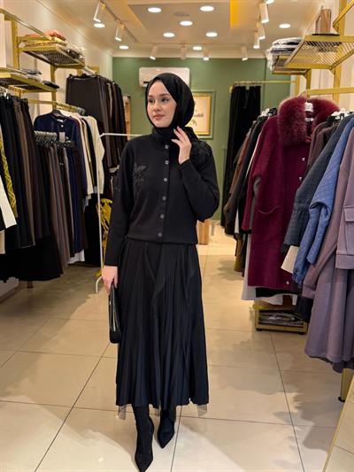 Tığ Triko Tül Detaylı Rayon Etek Siyah
