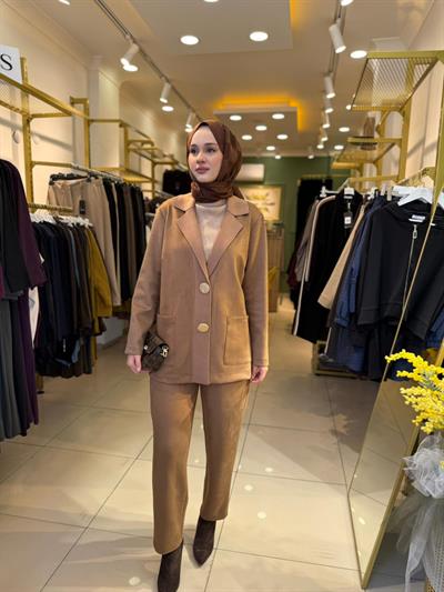 Tığ Triko Triko Yakalı SÜet Pantolonlu Takım 5036 Camel