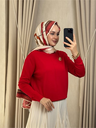 Nuss 200 Broş Detaylı Yarım Balıkçı Yaka Merserize Kazak Kırmızı